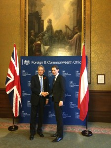 Kurz und Hammond