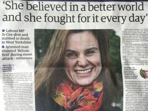 Ermordete Jo Cox am Titelblatt des "Guardian": Ein Land im Schock
